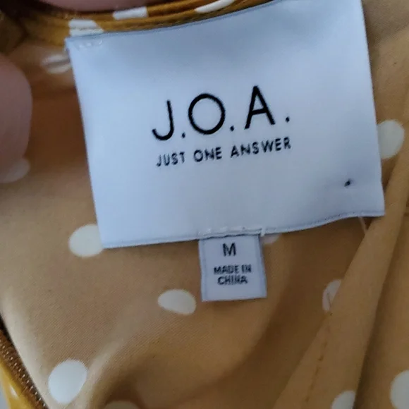 J.O.A Dress - Gold - Picture 5 of 8